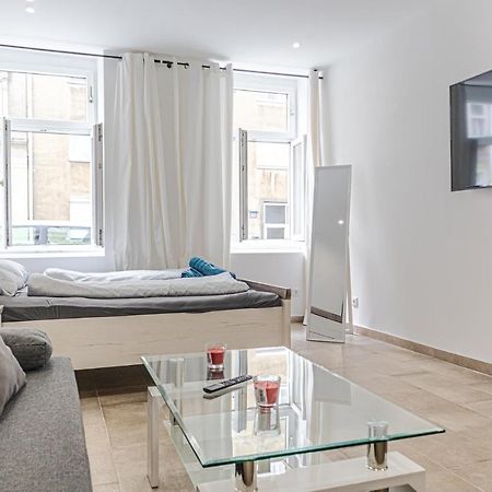 9 Min From City Center - Lovely Studio Near U1 Reumannplatz Βιέννη Εξωτερικό φωτογραφία