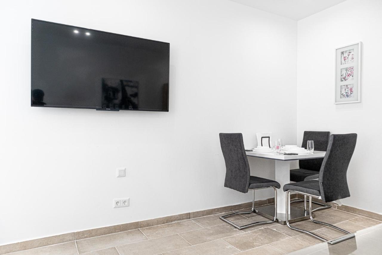 9 Min From City Center - Lovely Studio Near U1 Reumannplatz Βιέννη Εξωτερικό φωτογραφία