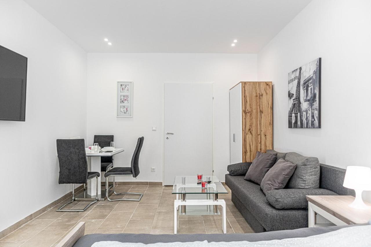 9 Min From City Center - Lovely Studio Near U1 Reumannplatz Βιέννη Εξωτερικό φωτογραφία